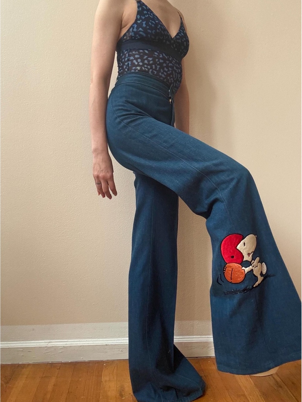 Vintage 1970s Antonio Giuseppe Snoopy Embroidered Flared Jeans